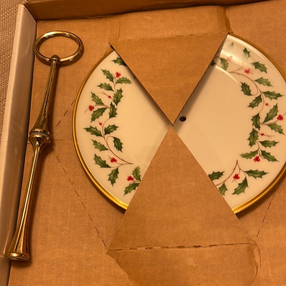 Lenox Holiday Server